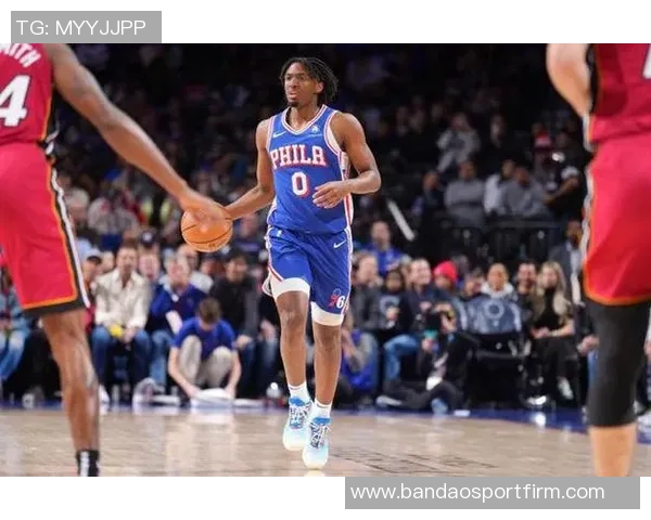 马克西本季表现亮眼场均得分与三分球排名第二多项数据跻身前五行列